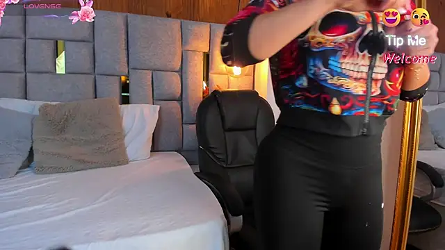 Saori newman online show from February 2025 11:57:02 AM