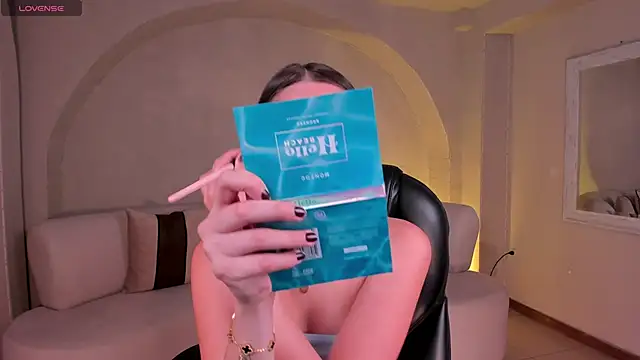 KaiaFerreira online show from October 2025 12:39:02 PM