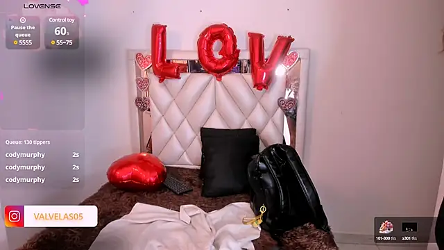 Valery Maravilla  online show from February 2025 09:56:02 AM