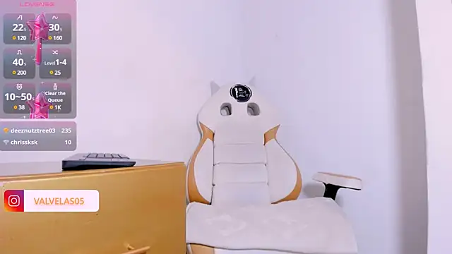 Valery Maravilla  online show from March 2025 10:06:02 AM