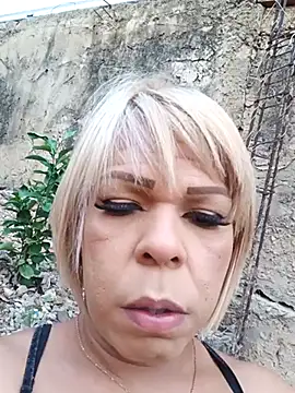 blondebitchlitle online show from February 2025 09:22:01 PM