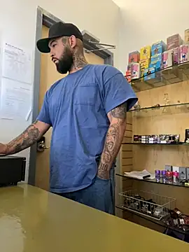 Snapshot of jr91esl chatting on February 2025 05:26:01 PM jr91esl online show from February 2025 05:26:01 PM