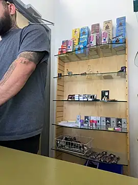 Snapshot of jr91esl chatting on March 2025 09:59:02 PM jr91esl online show from March 2025 09:59:02 PM