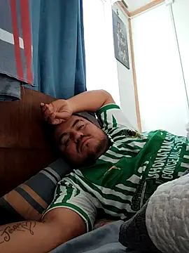 TheBriiaand30 online show from April 2026 07:56:01 PM