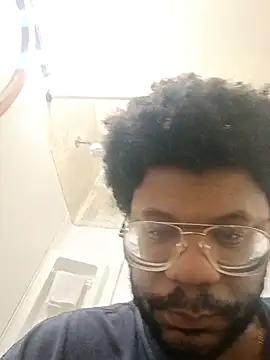 dvaughn3117 online show from February 2026 04:15:02 PM