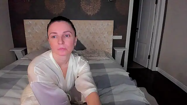 AllisonWilliams online show from December 2024 06:05:02 PM