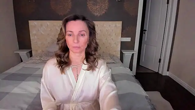 AllisonWilliams online show from December 2024 04:35:02 PM