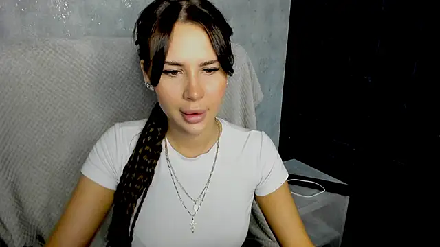 SuraMune online show from February 2026 06:04:02 PM