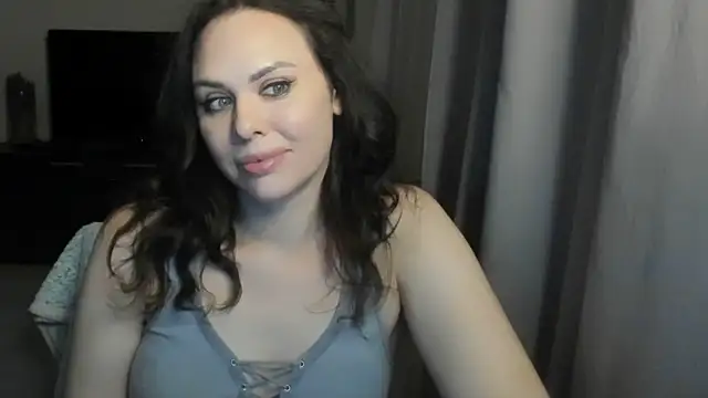 MollyCheiz online show from April 2026 08:09:02 PM