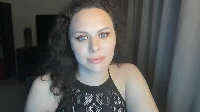 MollyCheiz online show from July 2026 11:55:02 PM