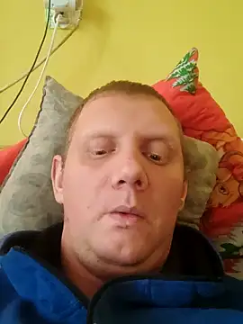 Snapshot of Osmon chatting on January 2025 12:46:02 PM Osmon online show from January 2025 12:46:02 PM