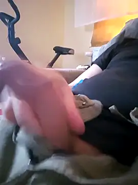 Snapshot of Osmon chatting on February 2026 10:22:01 AM Osmon online show from February 2026 10:22:01 AM