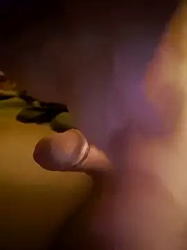 Snapshot of Osmon chatting on February 2026 05:17:02 AM Osmon online show from February 2026 05:17:02 AM