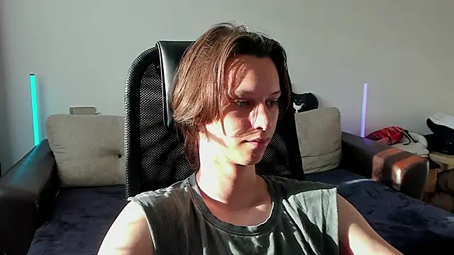 Ostin meow online show from June 2026 01:17:02 PM