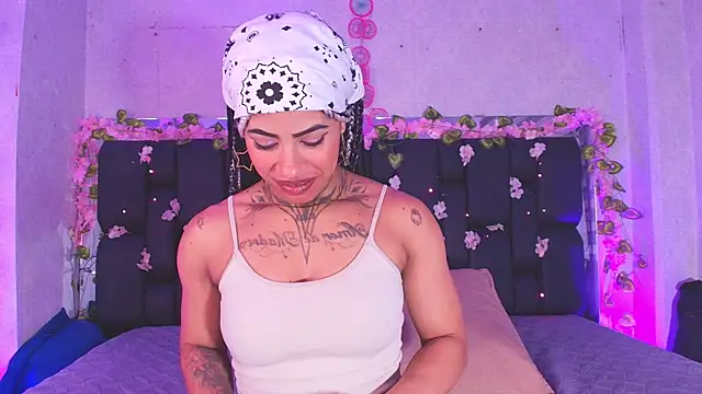 Snapshot of canela_oss chatting on September 2025 12:06:01 PM canela oss online show from September 2025 12:06:01 PM