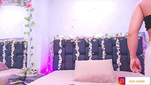 Snapshot of canela_oss chatting on October 2025 01:32:02 PM canela oss online show from October 2025 01:32:02 PM