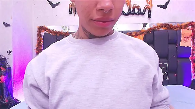 Snapshot of canela_oss chatting on October 2025 11:54:02 AM canela oss online show from October 2025 11:54:02 AM