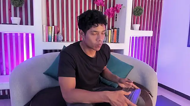 wagz online show from May 2026 08:05:02 PM