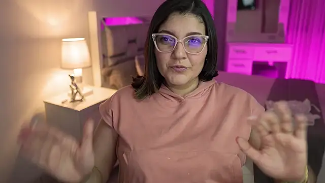 Camilaa bueno online show from December 2024 03:29:02 AM