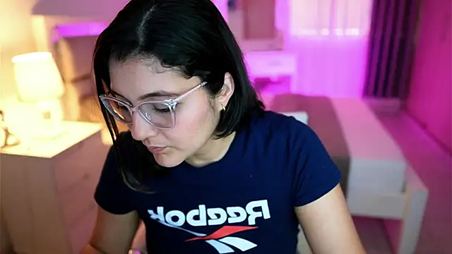 Camilaa bueno online show from March 2025 10:34:02 PM