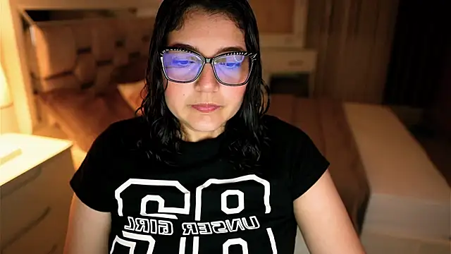 Camilaa bueno online show from November 2025 12:21:01 AM