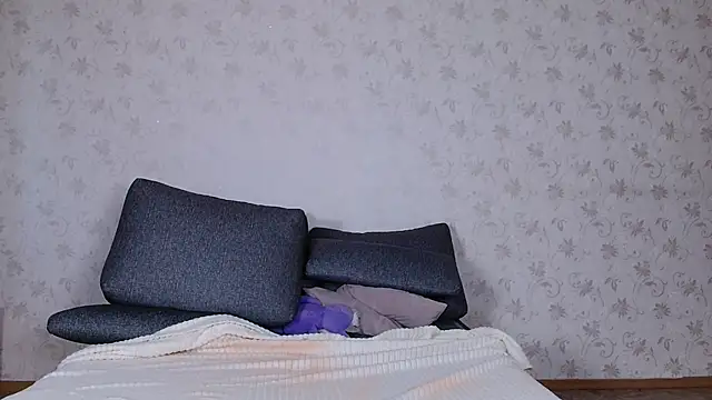 sofiaa here online show from July 2026 11:47:02 PM