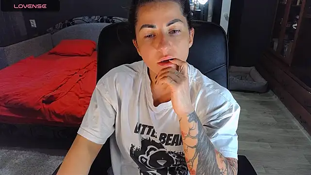 Aria Dl online show from October 2025 11:54:01 AM