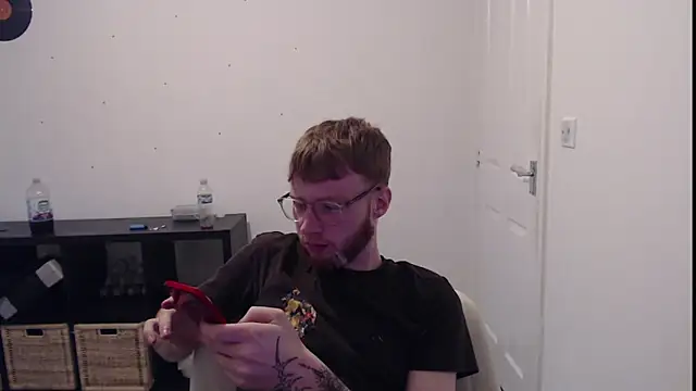 PrettyGinger online show from December 2024 04:09:01 PM