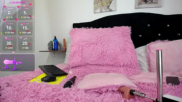 Miah hilton2 online show from December 2024 09:45:01 PM