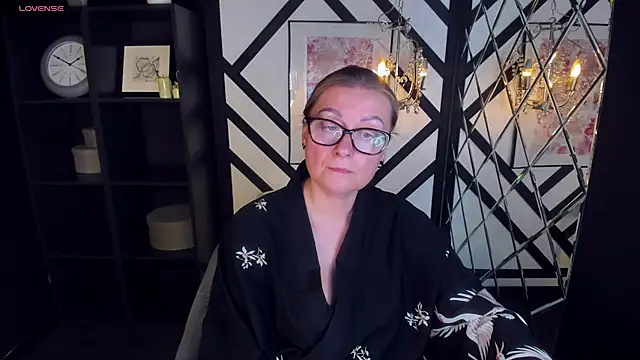 AlexandraKind online show from February 2025 03:32:02 AM