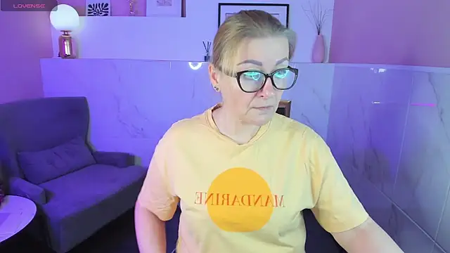 AlexandraKind online show from February 2025 05:34:02 AM