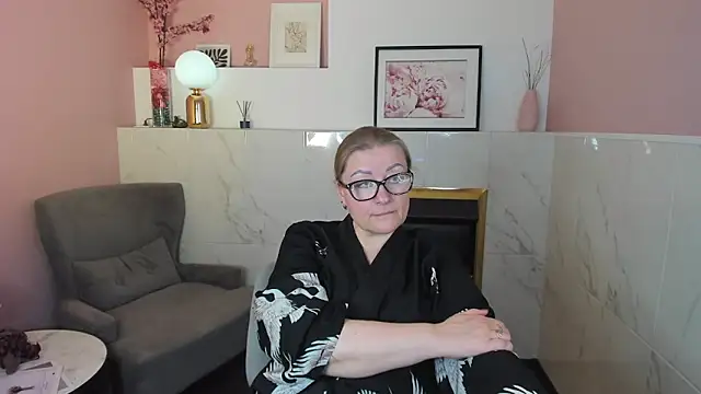 AlexandraKind online show from March 2025 12:10:01 AM