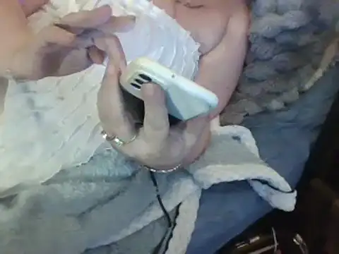 Snapshot of housewife_shantie chatting on March 2025 07:33:02 AM housewife shantie online show from March 2025 07:33:02 AM