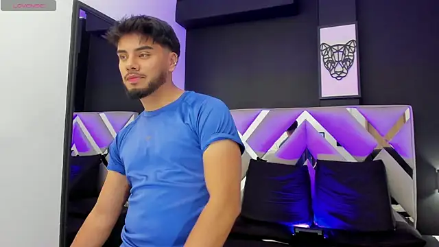 Tommidubois online show from January 2025 12:16:01 AM