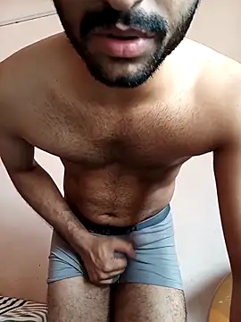 Vignesh3246 online show from September 2025 06:57:02 AM