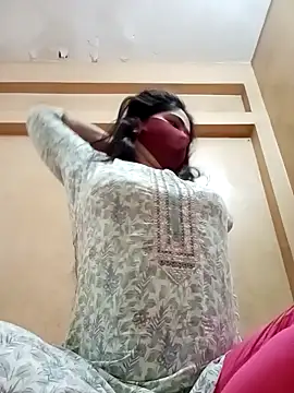 Magical Girl- online show from February 2025 06:51:02 AM