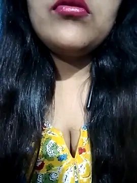 Love-Veronica online show from February 2026 12:45:01 PM