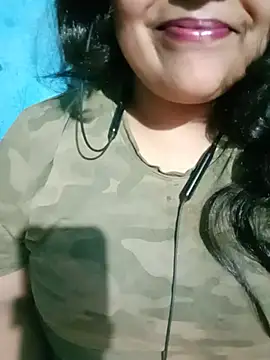 Snapshot of Love-Veronica chatting on June 2026 06:23:01 PM Love-Veronica online show from June 2026 06:23:01 PM