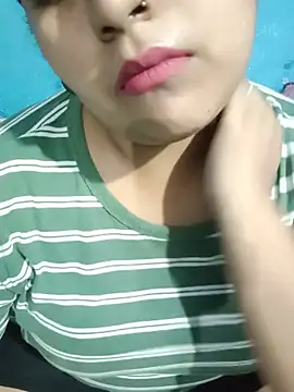 Snapshot of Love-Veronica chatting on July 2026 05:49:02 PM Love-Veronica online show from July 2026 05:49:02 PM