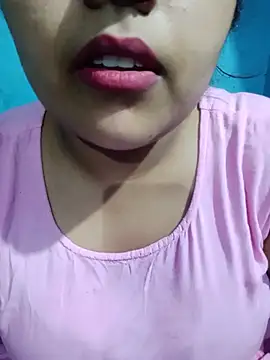 Snapshot of Love-Veronica chatting on July 2026 01:14:02 PM Love-Veronica online show from July 2026 01:14:02 PM