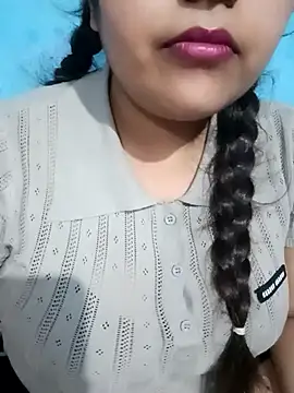 Snapshot of Love-Veronica chatting on July 2026 02:13:02 PM Love-Veronica online show from July 2026 02:13:02 PM