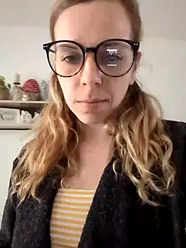 Snapshot of TerrasWildlife chatting on March 2025 09:45:02 AM TerrasWildlife online show from March 2025 09:45:02 AM