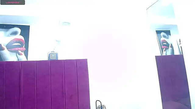 Kylee28 online show from January 2025 08:12:01 PM