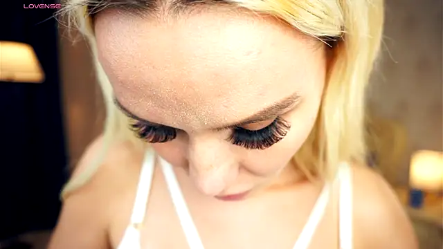 BrittByron online show from December 2024 08:33:01 AM