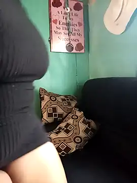 curvyloneah75 online show from February 2025 06:17:02 AM