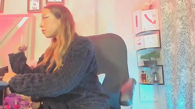 natacha  black  online show from February 2025 08:59:02 AM