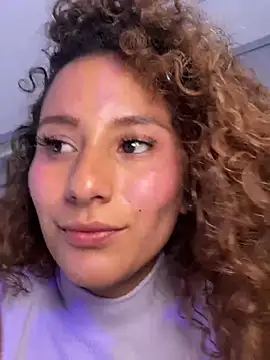 varenkaivanova 22 online show from March 2025 10:28:02 AM