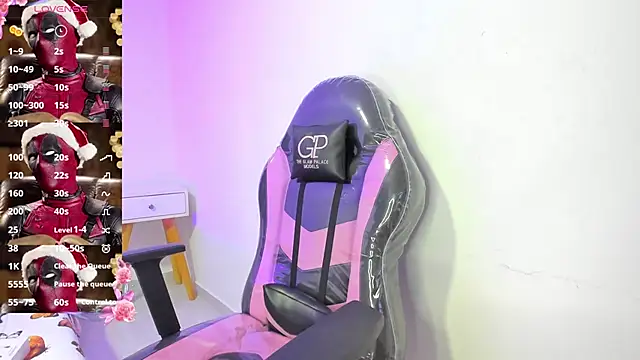 Naomy veracruz  online show from December 2024 01:18:01 PM