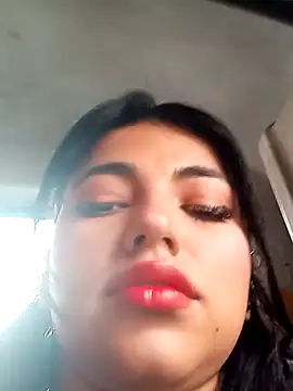 Naomy veracruz  online show from November 2025 12:49:02 PM