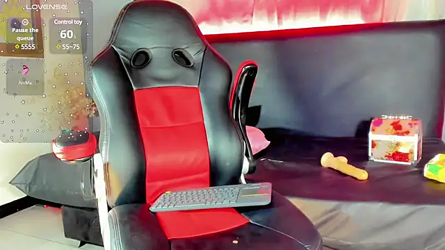 Alessa mullen online show from March 2025 12:51:01 PM